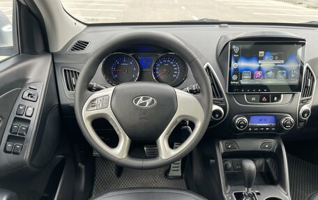 Hyundai Tucson III, 2011 год, 1 597 000 рублей, 17 фотография