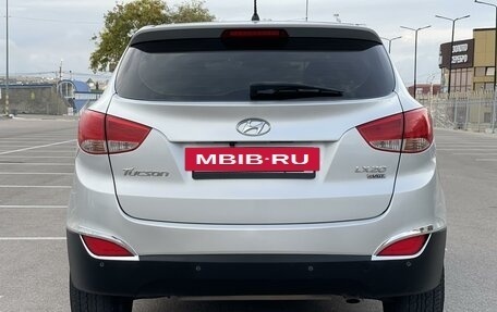 Hyundai Tucson III, 2011 год, 1 597 000 рублей, 6 фотография