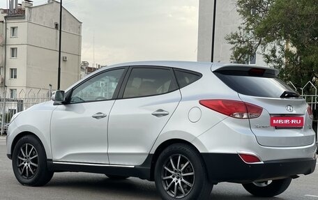 Hyundai Tucson III, 2011 год, 1 597 000 рублей, 7 фотография