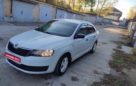 Skoda Rapid I, 2015 год, 880 000 рублей, 8 фотография