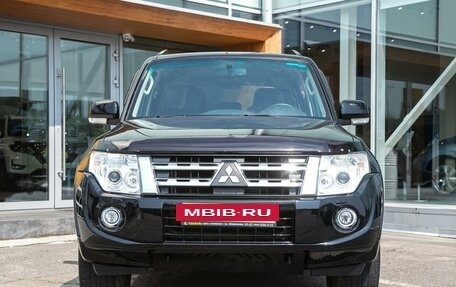 Mitsubishi Pajero IV, 2013 год, 2 175 000 рублей, 2 фотография