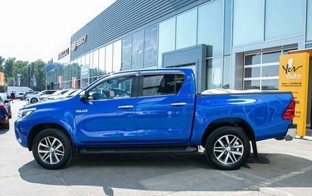 Toyota Hilux VIII, 2019 год, 3 597 000 рублей, 8 фотография