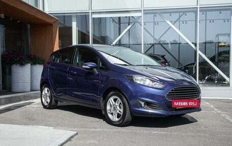 Ford Fiesta, 2015 год, 887 000 рублей, 6 фотография