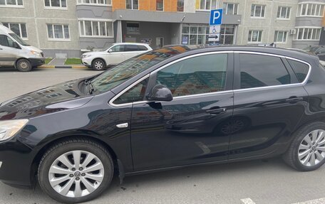 Opel Astra J, 2011 год, 860 000 рублей, 5 фотография