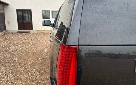 Cadillac Escalade III, 2011 год, 2 450 000 рублей, 11 фотография