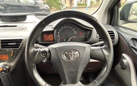 Toyota iQ, 2011 год, 730 000 рублей, 10 фотография