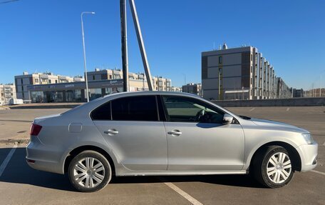 Volkswagen Jetta VI, 2014 год, 1 150 000 рублей, 2 фотография