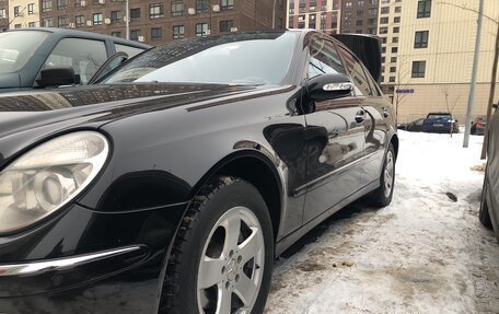 Mercedes-Benz E-Класс, 2006 год, 1 000 000 рублей, 13 фотография