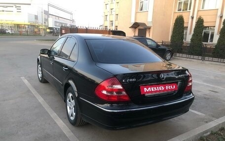 Mercedes-Benz E-Класс, 2006 год, 1 000 000 рублей, 8 фотография