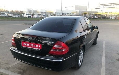 Mercedes-Benz E-Класс, 2006 год, 1 000 000 рублей, 9 фотография