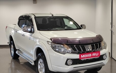 Mitsubishi L200 IV рестайлинг, 2017 год, 2 240 000 рублей, 4 фотография