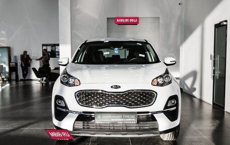 KIA Sportage IV рестайлинг, 2020 год, 2 500 000 рублей, 2 фотография