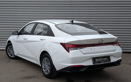 Hyundai Elantra, 2021 год, 2 350 000 рублей, 7 фотография