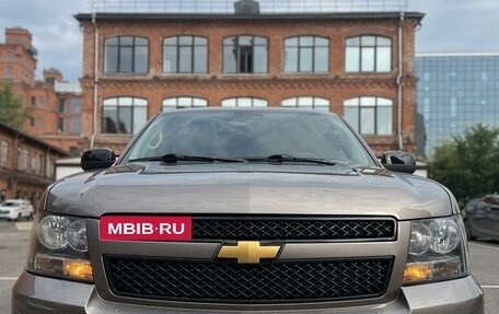 Chevrolet Tahoe III, 2013 год, 2 750 000 рублей, 6 фотография