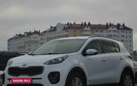 KIA Sportage IV рестайлинг, 2018 год, 2 300 000 рублей, 2 фотография