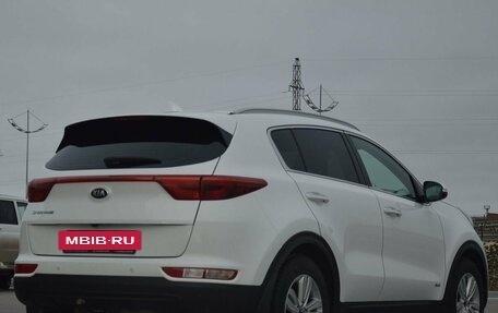 KIA Sportage IV рестайлинг, 2018 год, 2 300 000 рублей, 5 фотография