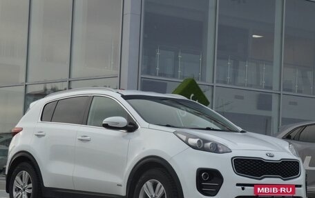 KIA Sportage IV рестайлинг, 2018 год, 2 300 000 рублей, 3 фотография