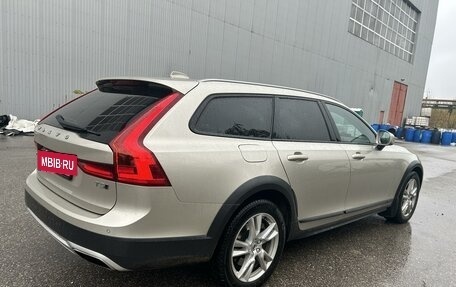 Volvo V90 Cross Country I рестайлинг, 2018 год, 3 500 000 рублей, 4 фотография