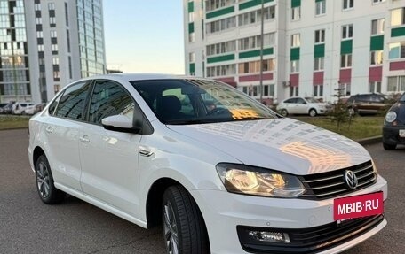 Volkswagen Polo VI (EU Market), 2020 год, 1 590 000 рублей, 3 фотография