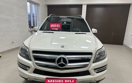 Mercedes-Benz GL-Класс, 2013 год, 2 950 000 рублей, 3 фотография