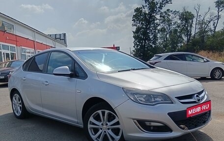 Opel Astra J, 2012 год, 820 000 рублей, 5 фотография