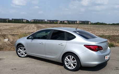 Opel Astra J, 2012 год, 820 000 рублей, 11 фотография