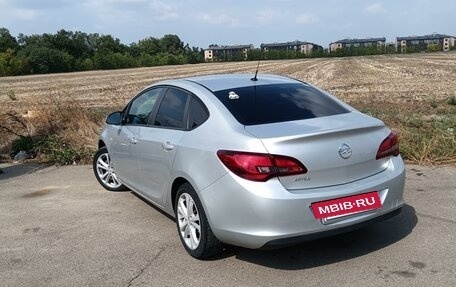 Opel Astra J, 2012 год, 820 000 рублей, 8 фотография