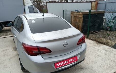 Opel Astra J, 2012 год, 820 000 рублей, 13 фотография