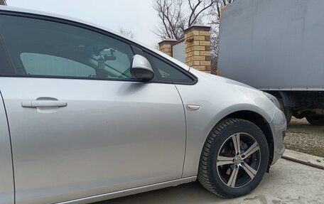 Opel Astra J, 2012 год, 820 000 рублей, 24 фотография