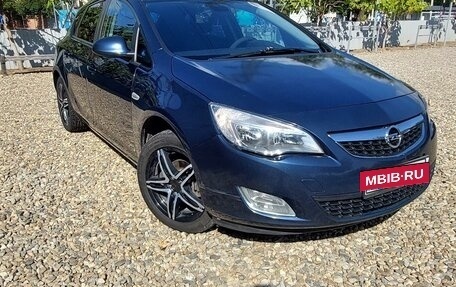 Opel Astra J, 2011 год, 620 000 рублей, 6 фотография