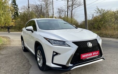 Lexus RX IV рестайлинг, 2017 год, 3 890 000 рублей, 4 фотография