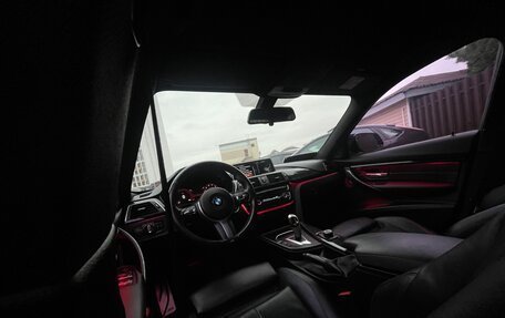 BMW 3 серия, 2018 год, 3 500 000 рублей, 15 фотография