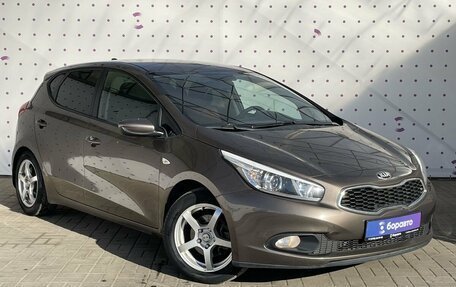 KIA cee'd III, 2015 год, 1 320 000 рублей, 2 фотография