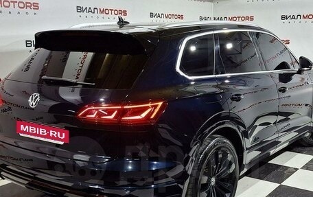 Volkswagen Touareg III, 2019 год, 6 200 000 рублей, 4 фотография