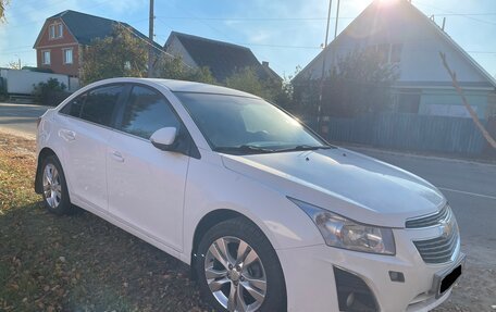 Chevrolet Cruze II, 2014 год, 950 000 рублей, 3 фотография