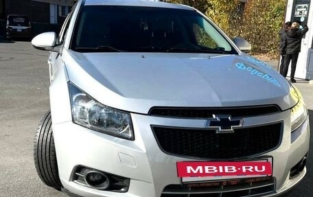 Chevrolet Cruze II, 2012 год, 780 000 рублей, 2 фотография