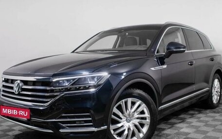 Volkswagen Touareg III, 2018 год, 5 075 000 рублей, 17 фотография