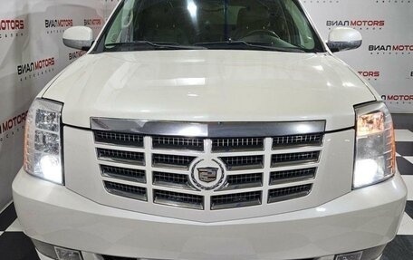 Cadillac Escalade III, 2012 год, 2 450 000 рублей, 4 фотография