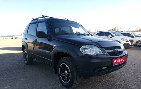 Chevrolet Niva I рестайлинг, 2010 год, 405 000 рублей, 1 фотография