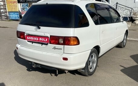 Toyota Ipsum II, 1999 год, 750 000 рублей, 2 фотография