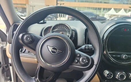 MINI Countryman II (F60), 2020 год, 2 900 000 рублей, 10 фотография