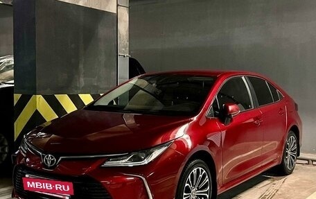 Toyota Corolla, 2019 год, 2 130 000 рублей, 10 фотография