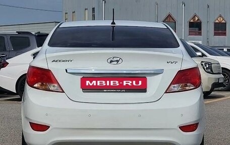 Hyundai Accent IV, 2016 год, 1 300 000 рублей, 4 фотография