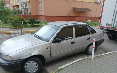 Daewoo Nexia I рестайлинг, 1999 год, 100 000 рублей, 4 фотография