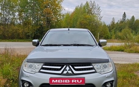 Mitsubishi L200 IV рестайлинг, 2014 год, 1 750 000 рублей, 2 фотография