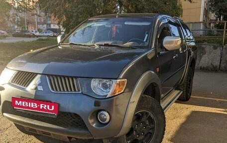 Mitsubishi L200 IV рестайлинг, 2008 год, 1 250 000 рублей, 2 фотография