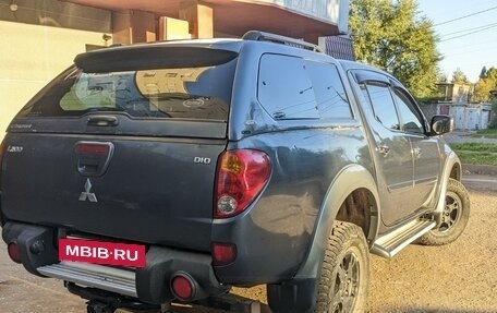 Mitsubishi L200 IV рестайлинг, 2008 год, 1 250 000 рублей, 4 фотография