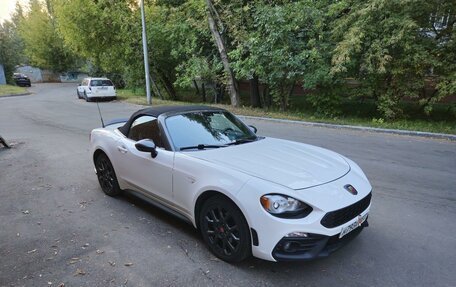 Fiat 124 Spider I, 2017 год, 2 100 000 рублей, 9 фотография