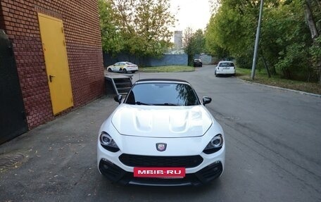 Fiat 124 Spider I, 2017 год, 2 100 000 рублей, 2 фотография