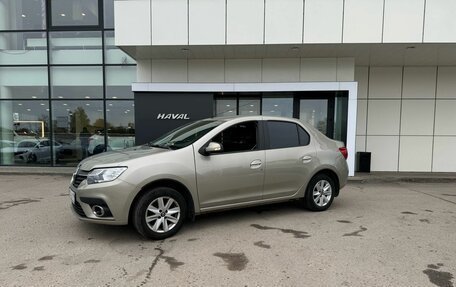 Renault Logan II, 2018 год, 999 000 рублей, 1 фотография